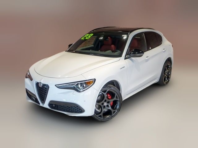 2023 Alfa Romeo Stelvio Veloce