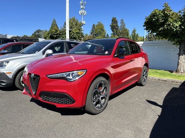 2023 Alfa Romeo Stelvio Veloce