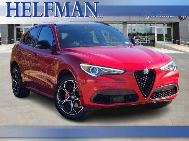 2023 Alfa Romeo Stelvio Veloce