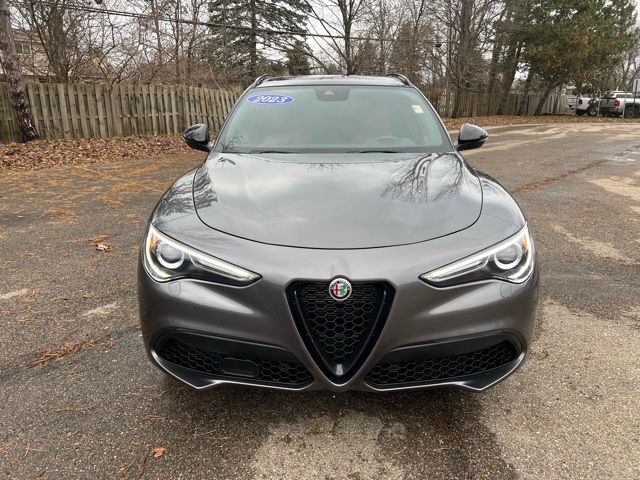 2023 Alfa Romeo Stelvio Veloce