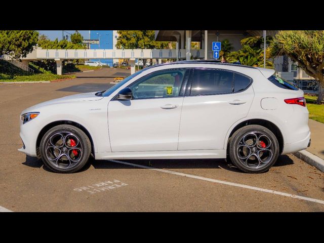 2023 Alfa Romeo Stelvio Veloce