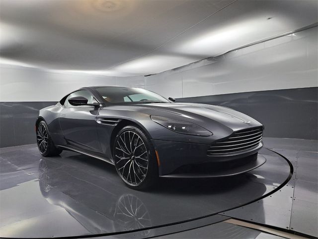 2023 Aston Martin DB11 V8