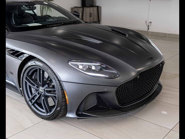 2023 Aston Martin DBS Base