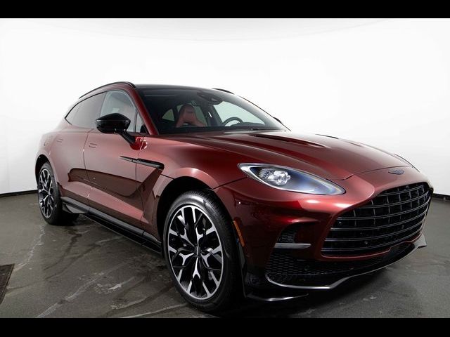 2023 Aston Martin DBX 707