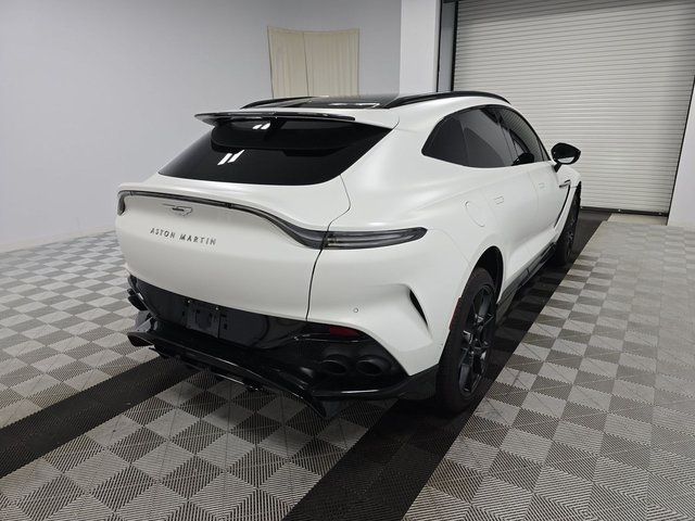 2023 Aston Martin DBX 707