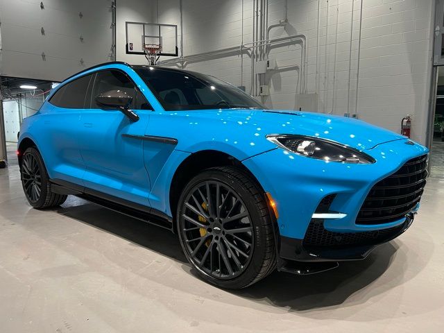 2023 Aston Martin DBX 707