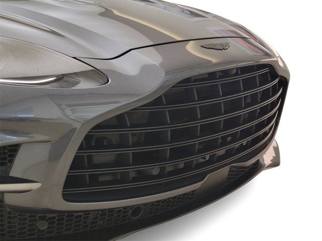 2023 Aston Martin DBX 707