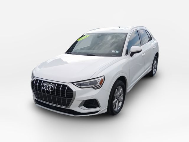 2023 Audi Q3 Premium