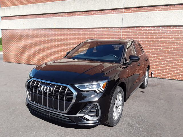 2023 Audi Q3 S Line Premium