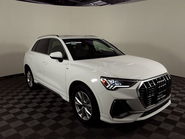 2023 Audi Q3 S Line Premium