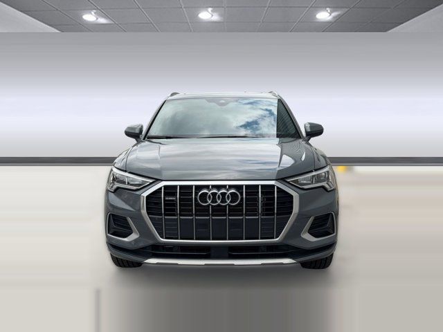 2023 Audi Q3 Premium