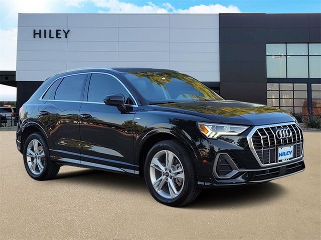 2023 Audi Q3 S Line Premium