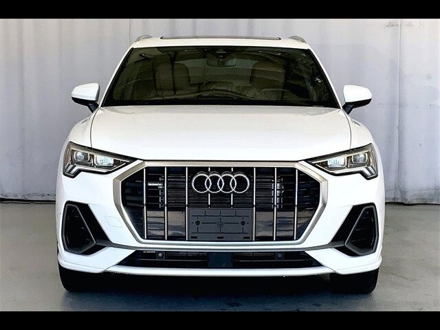 2023 Audi Q3 S Line Premium