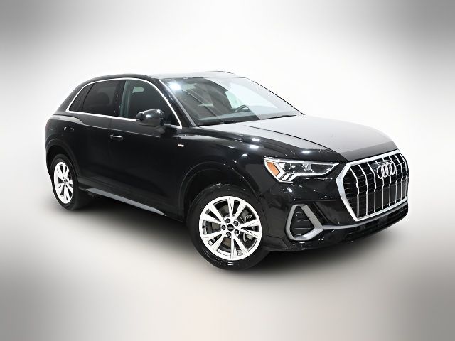 2023 Audi Q3 S Line Premium