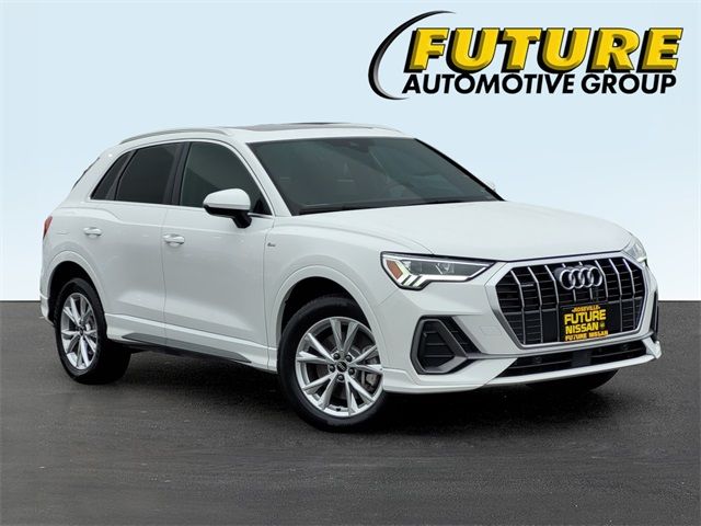 2023 Audi Q3 S Line Premium