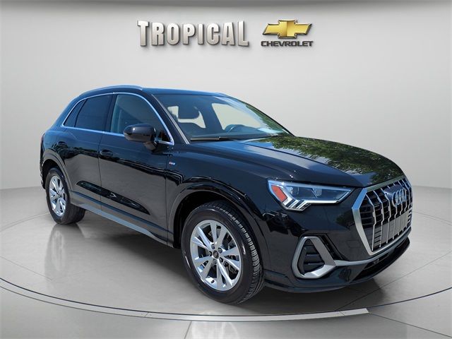 2023 Audi Q3 S Line Premium