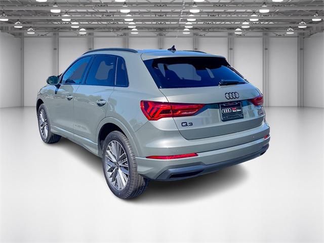 2023 Audi Q3 Premium