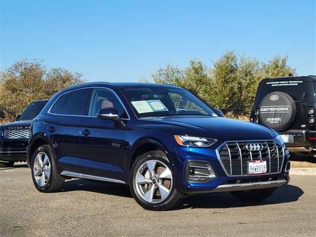 2023 Audi Q5 Premium