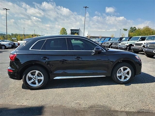 2023 Audi Q5 Premium