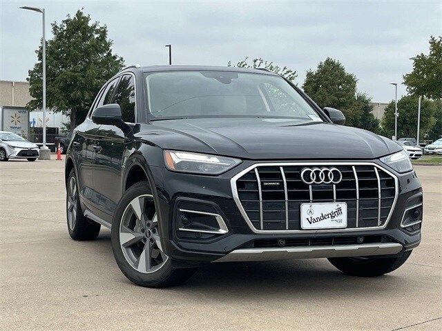 2023 Audi Q5 Premium Plus