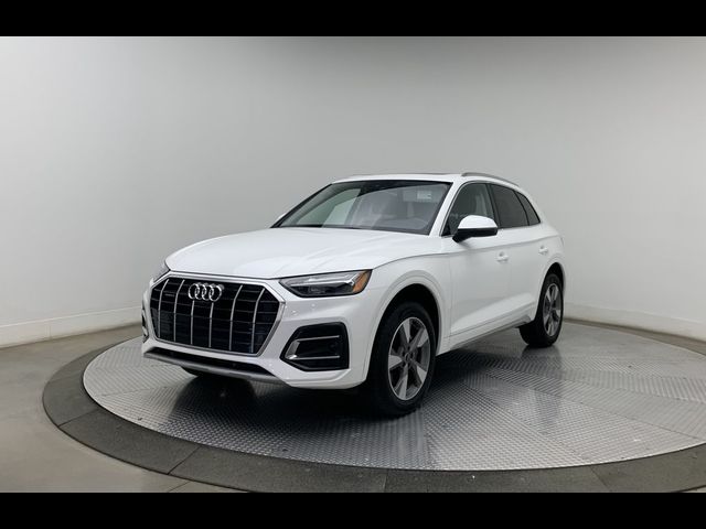 2023 Audi Q5 Premium Plus