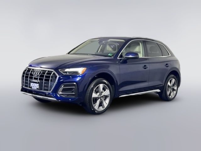 2023 Audi Q5 Premium Plus