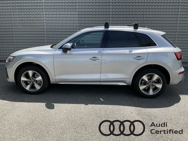 2023 Audi Q5 Premium Plus