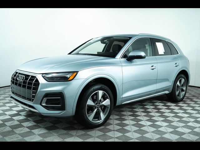 2023 Audi Q5 Premium Plus