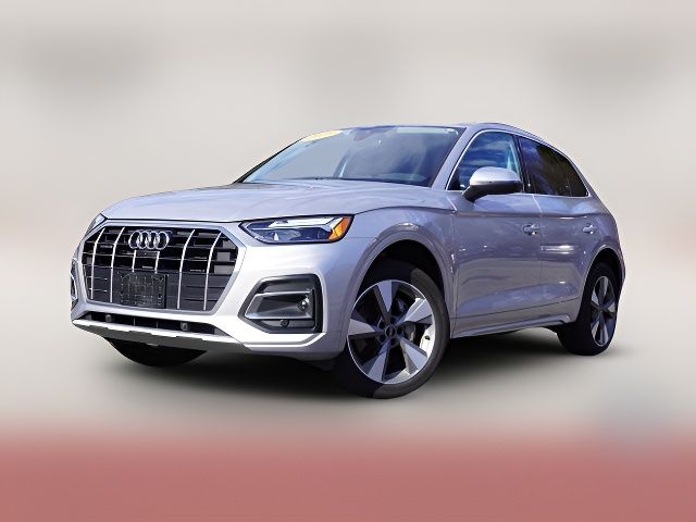 2023 Audi Q5 Premium Plus