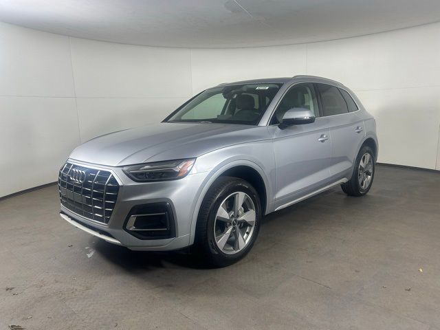 2023 Audi Q5 Premium Plus