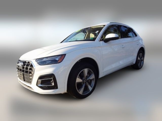 2023 Audi Q5 Premium Plus