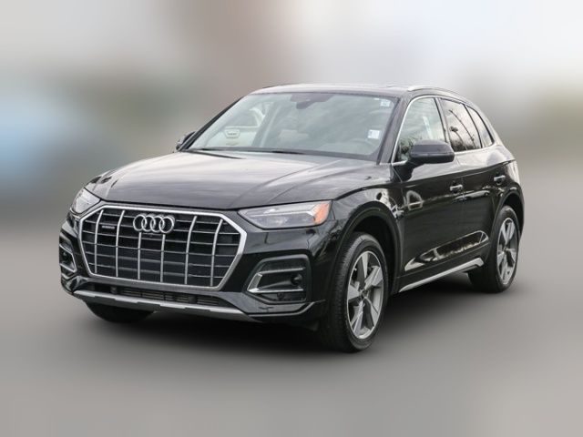 2023 Audi Q5 Premium Plus