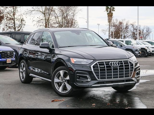 2023 Audi Q5 Premium Plus