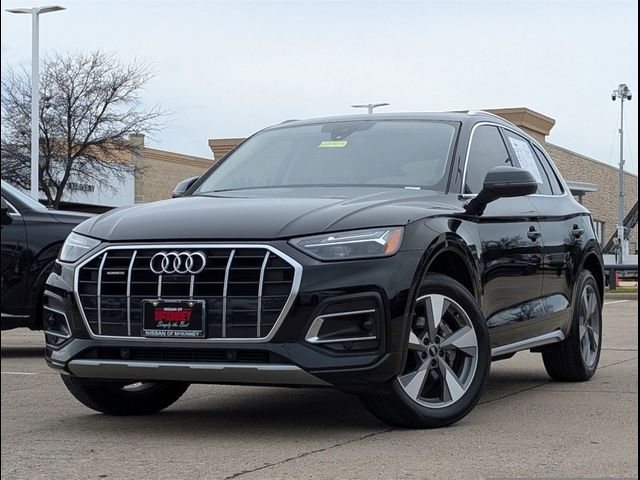 2023 Audi Q5 Premium Plus