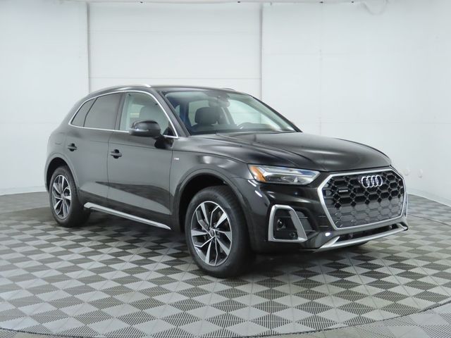 2023 Audi Q5 S Line Premium