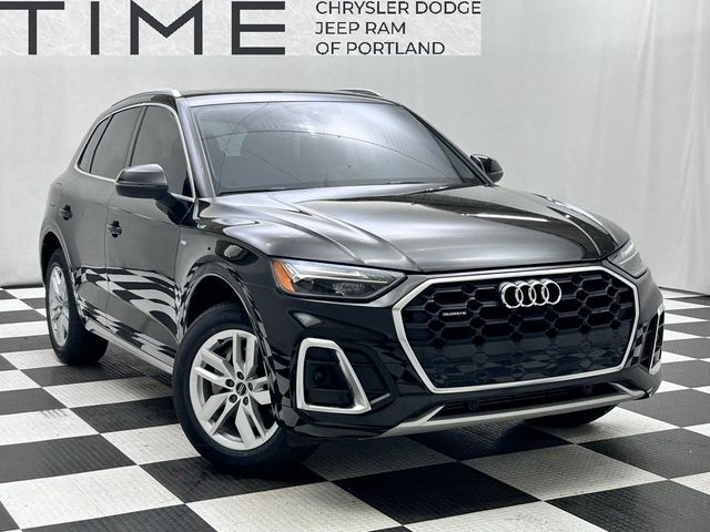 2023 Audi Q5 S Line Premium