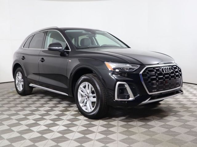 2023 Audi Q5 S Line Premium