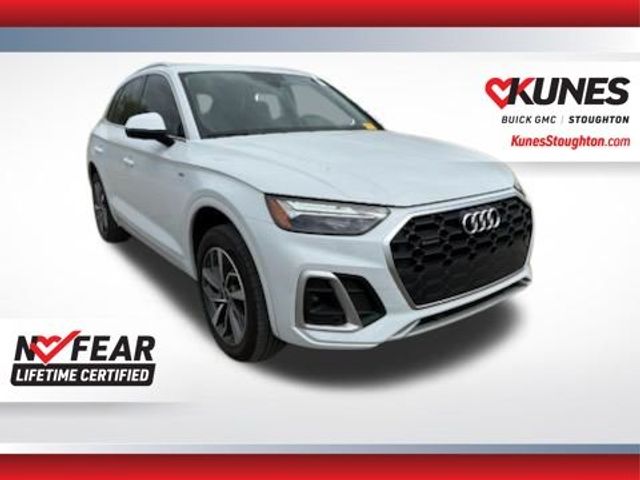 2023 Audi Q5 S Line Premium