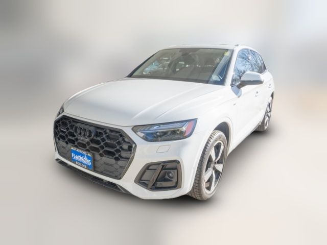 2023 Audi Q5 S Line Prestigez