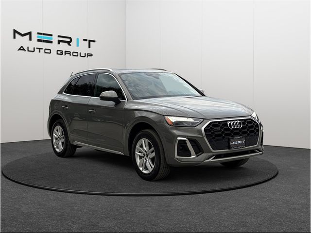 2023 Audi Q5 S Line Premium