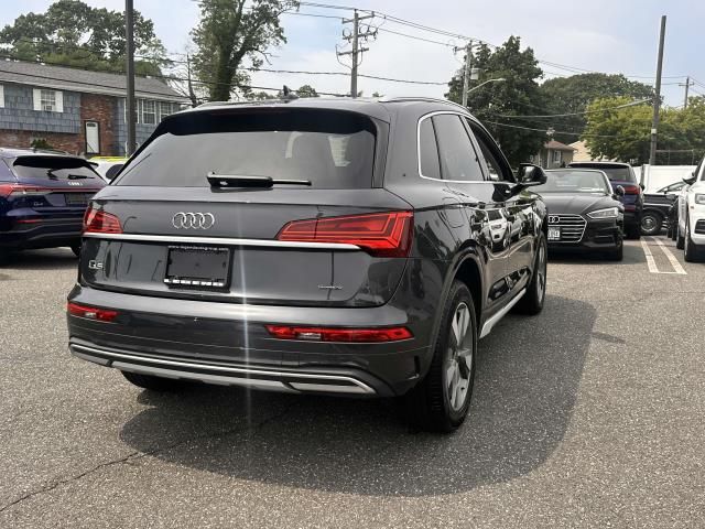 2023 Audi Q5 Premium