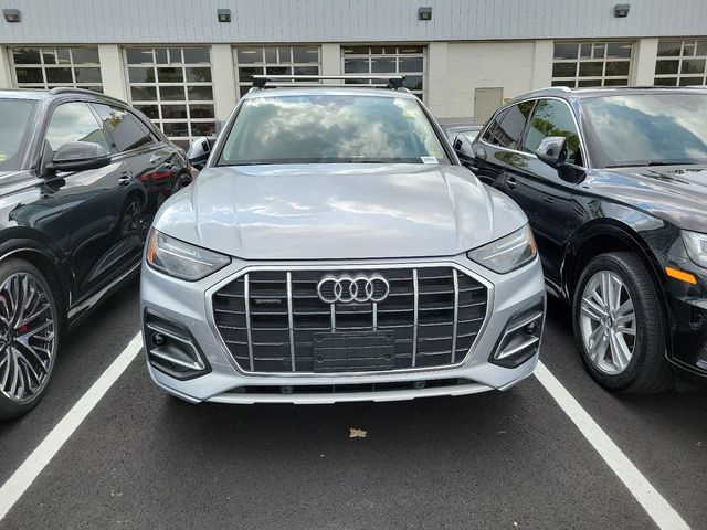 2023 Audi Q5 Premium Plus