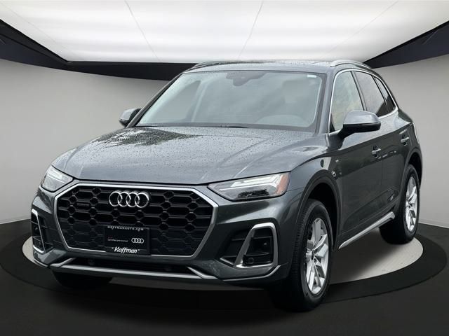 2023 Audi Q5 S Line Premium