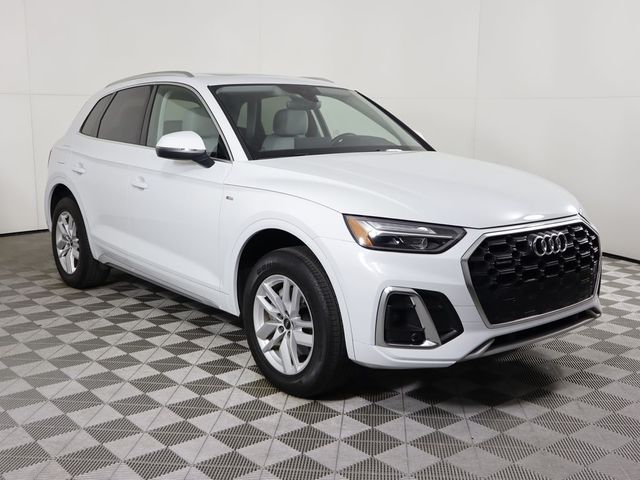 2023 Audi Q5 S Line Premium