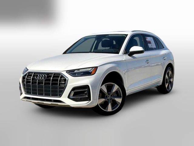 2023 Audi Q5 Premium Plus