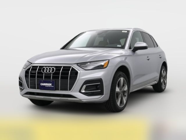 2023 Audi Q5 Premium Plus