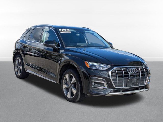 2023 Audi Q5 Premium Plus