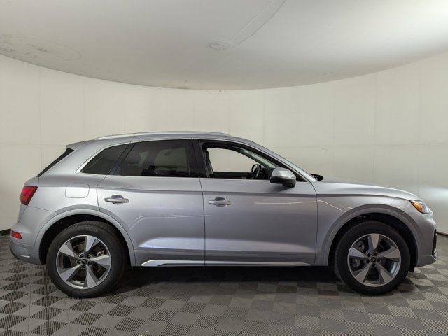 2023 Audi Q5 Premium Plus