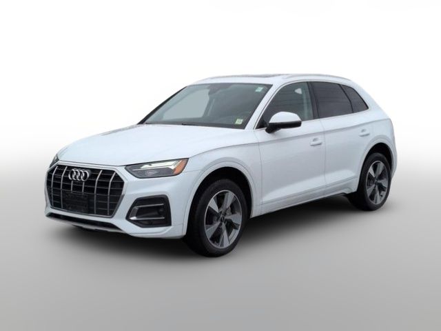 2023 Audi Q5 Premium Plus