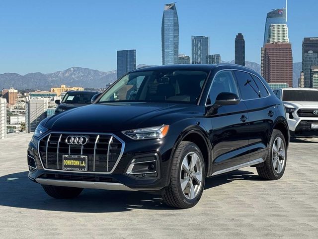 2023 Audi Q5 Premium Plus